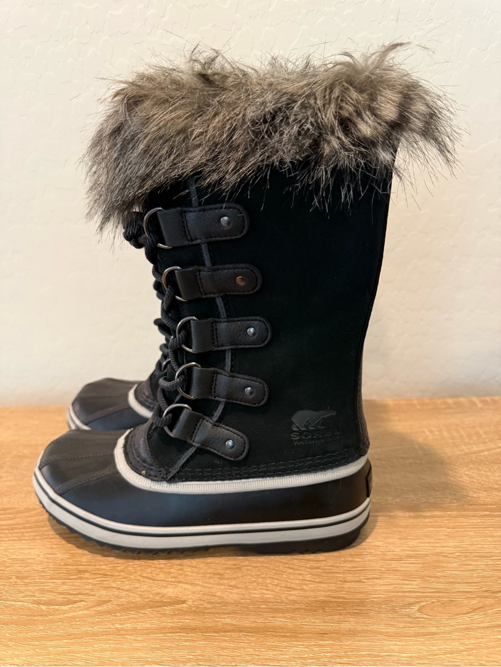 Sorel Joan of Arctic Waterproof Winter Boots Black Faux Fur Trim Women's Size 7